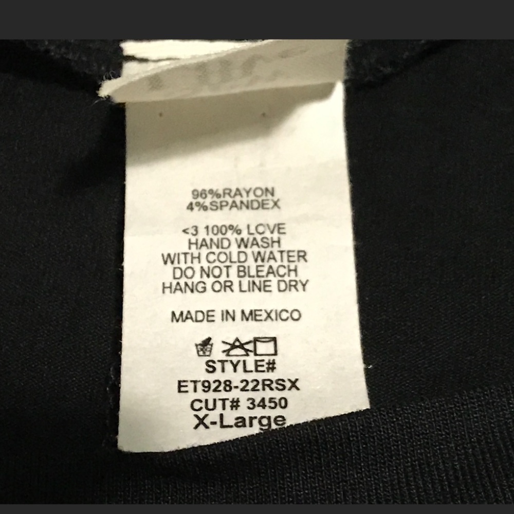 4/$29 Sew In Love womens t-shirt XL Authentic California black relaxed fit tee - Picture 7 of 9